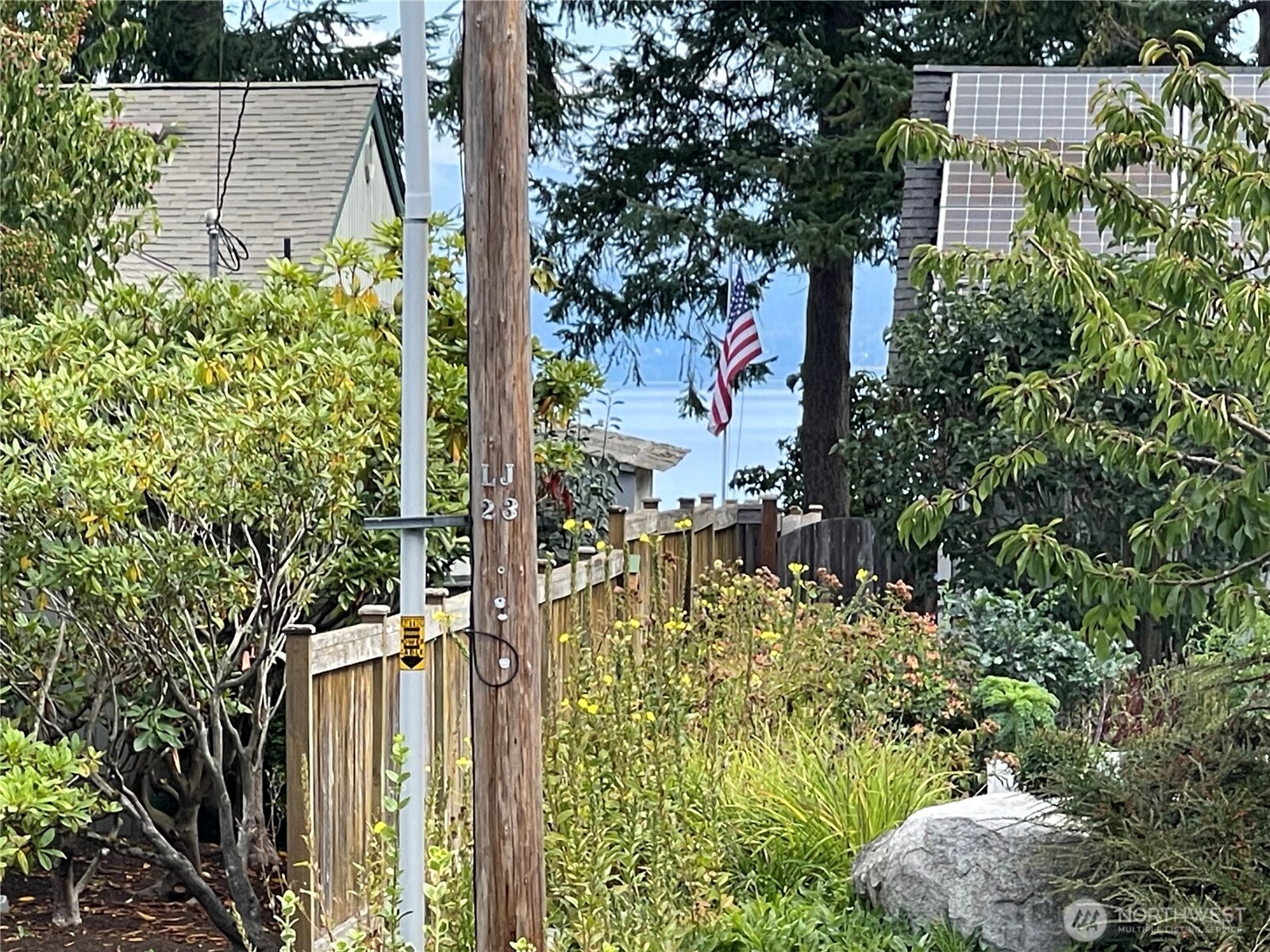 1988 Cascade View Drive , Camano Island, WA 98282