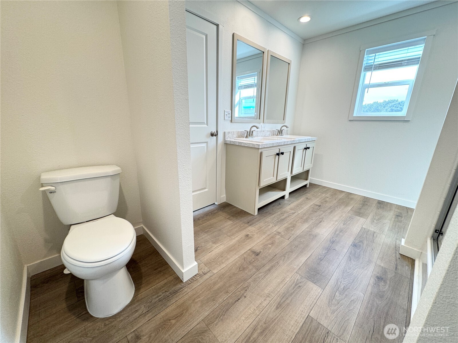 412 SW Thunderbird Way , Mattawa, WA 99349