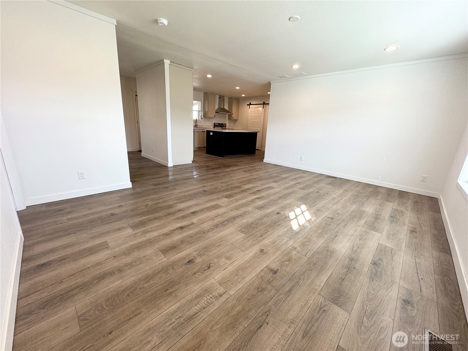 412 SW Thunderbird Way , Mattawa, WA 99349