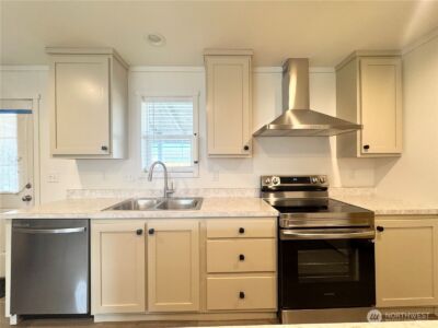 412 SW Thunderbird Way , Mattawa, WA 99349 - Photo 8