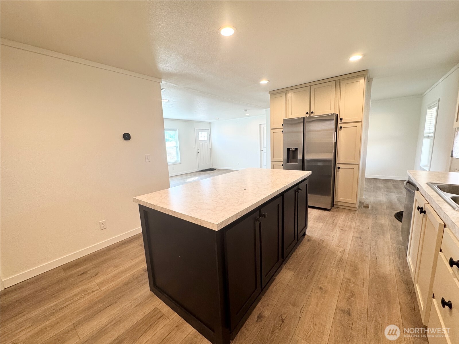 412 SW Thunderbird Way , Mattawa, WA 99349