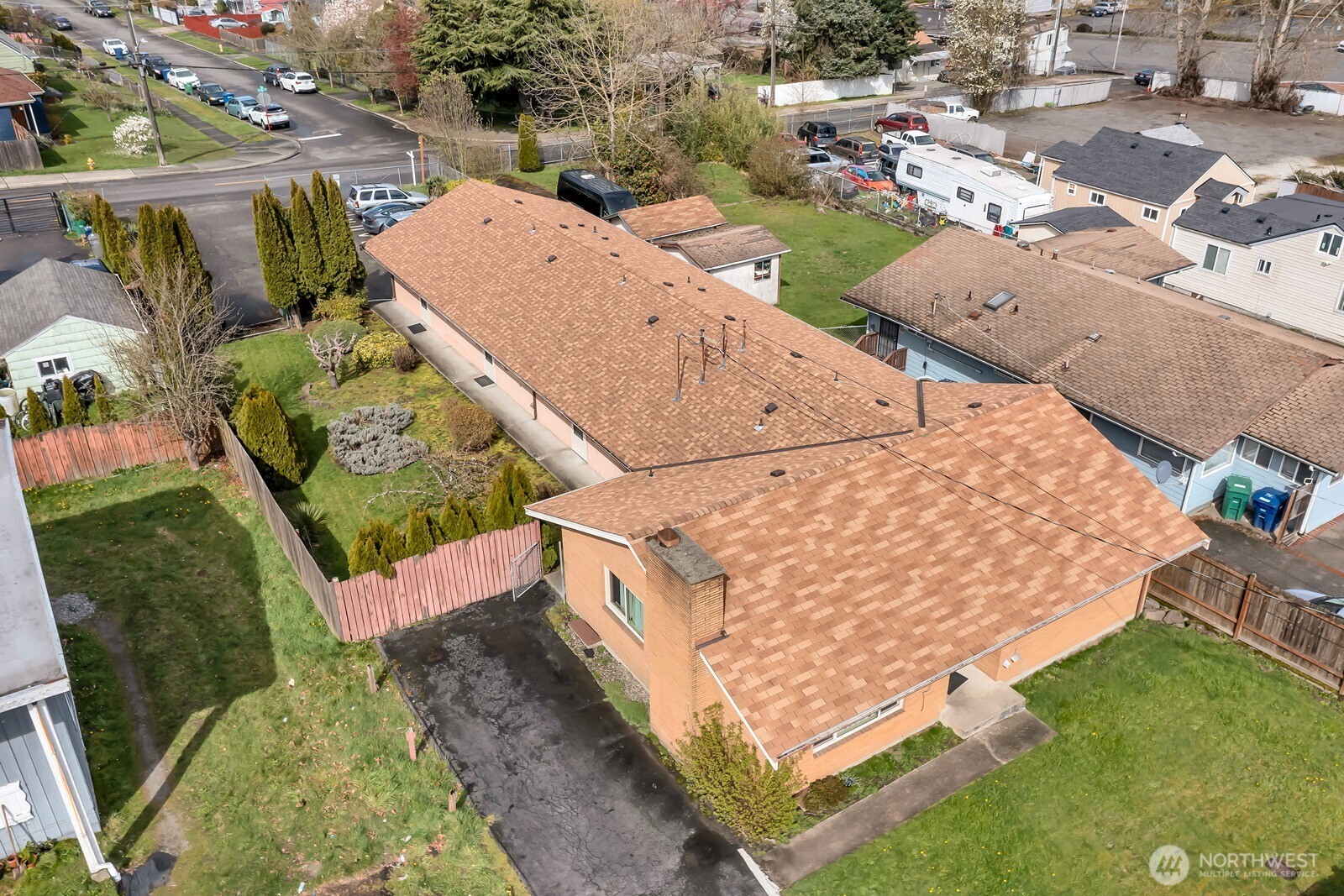 3724 S 141st Street , Tukwila, WA 98168-4074