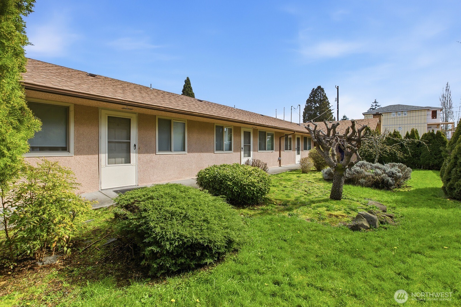 3724 S 141st Street , Tukwila, WA 98168-4074