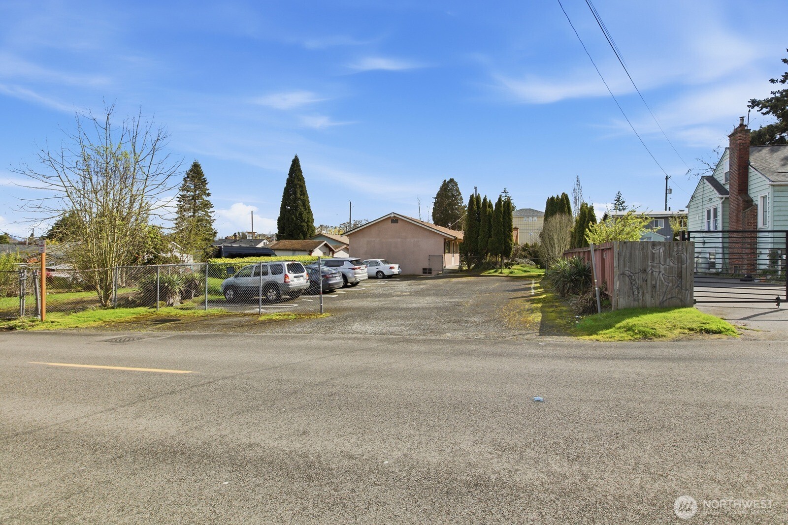 3724 S 141st Street , Tukwila, WA 98168-4074