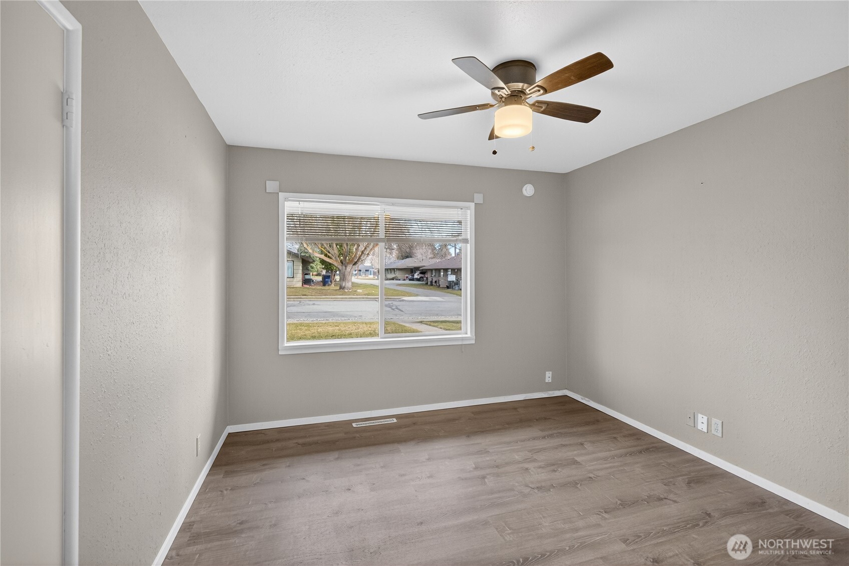 1261 & 1263 Montana Street , Wenatchee, WA 98801