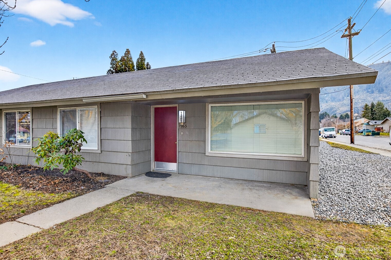 1261 & 1263 Montana Street , Wenatchee, WA 98801