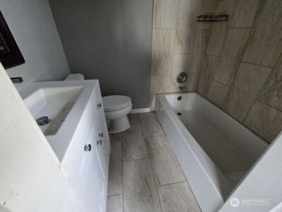 10228 Alaska Street S, Tacoma, WA 98444 - Photo 12