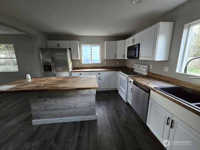 10228 Alaska Street S, Tacoma, WA 98444