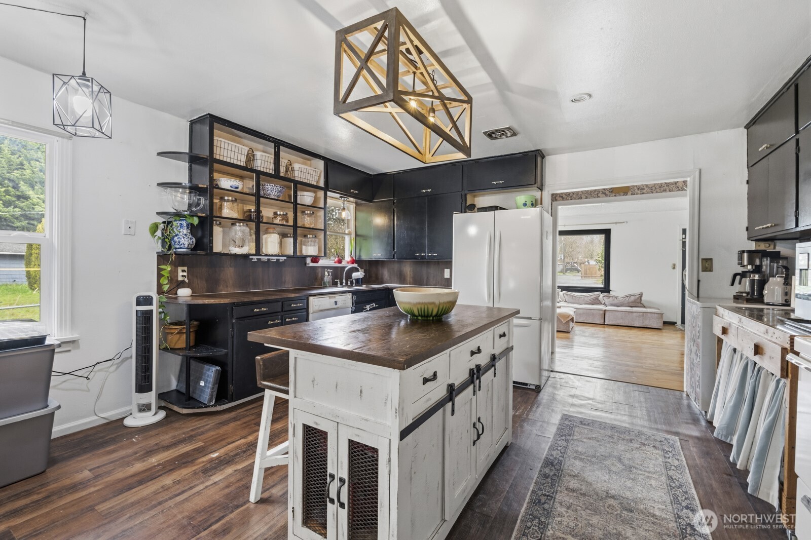 11324 Waller Road E, Tacoma, WA 98446