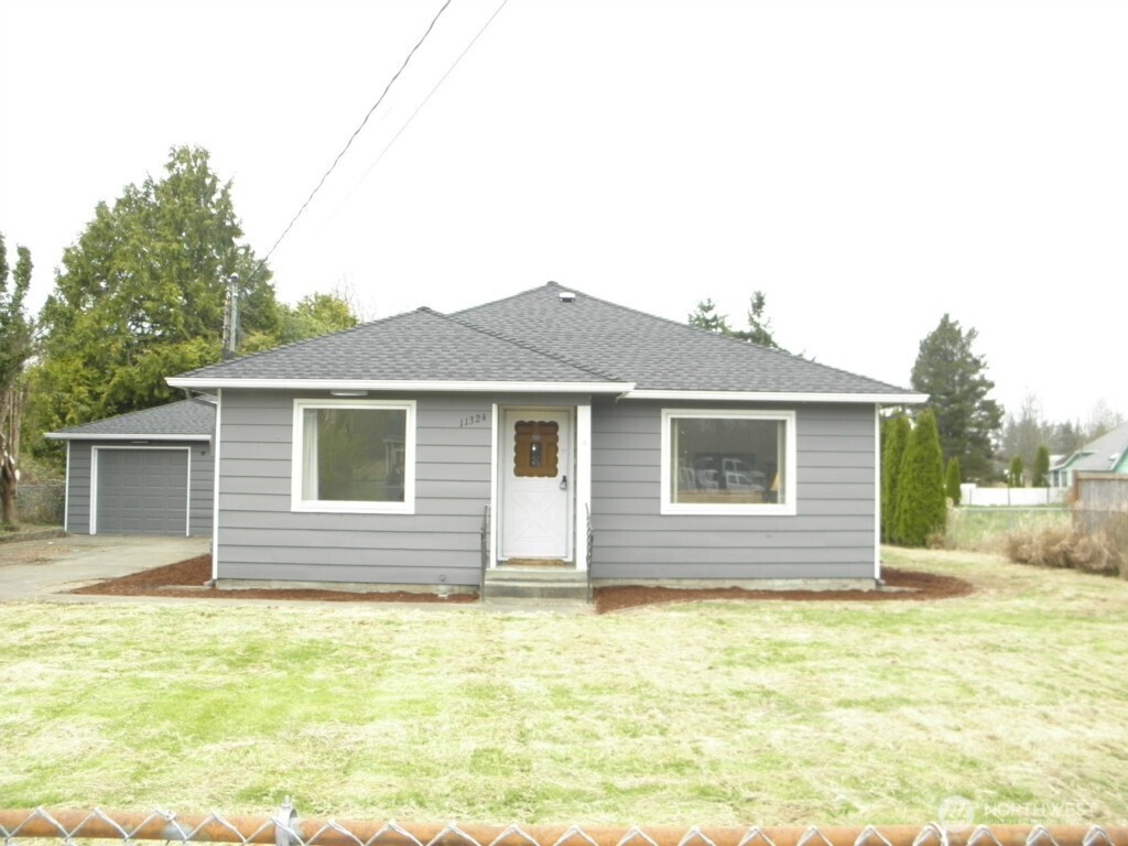 11324 Waller Road E, Tacoma, WA 98446