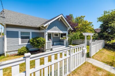 1506 12th Street , Anacortes, WA 98221