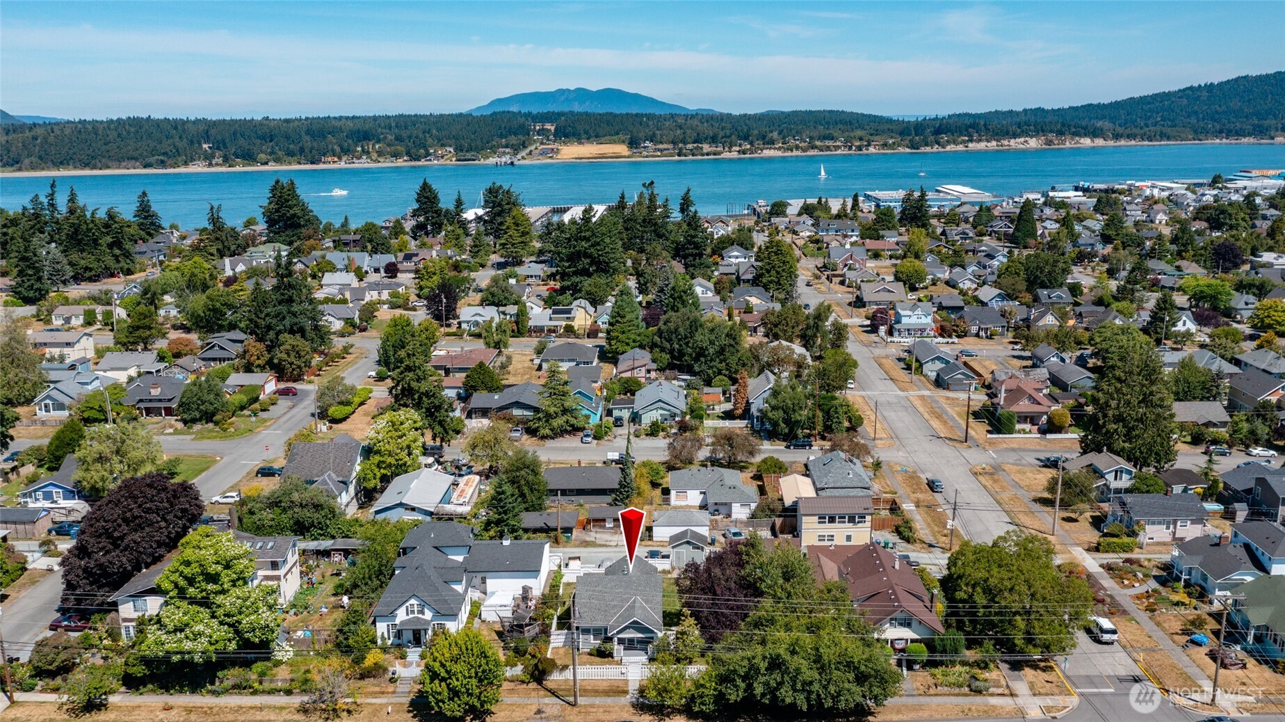 1506 12th Street , Anacortes, WA 98221