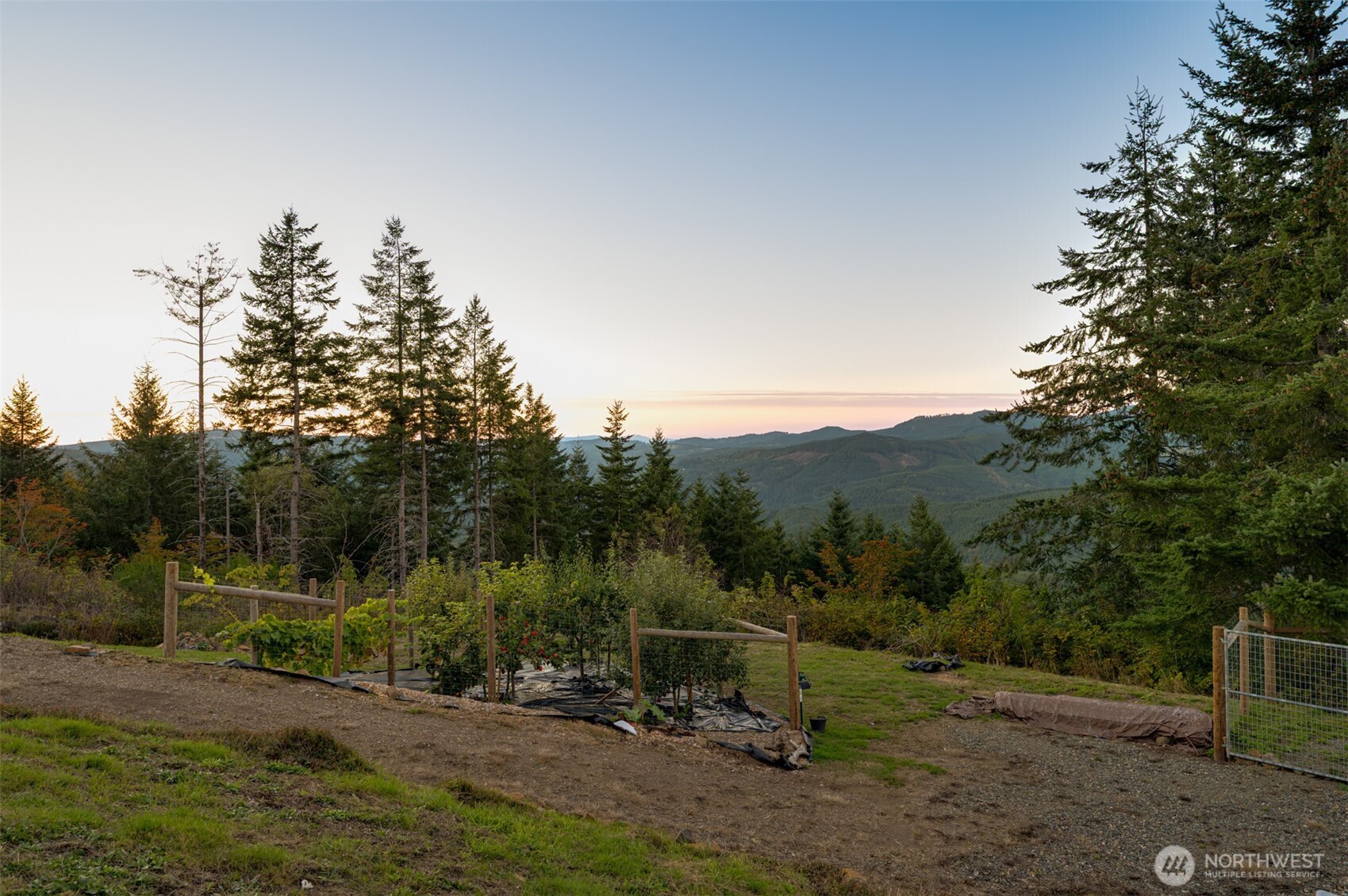 421 Woodland Heights Road , Woodland, WA 98674