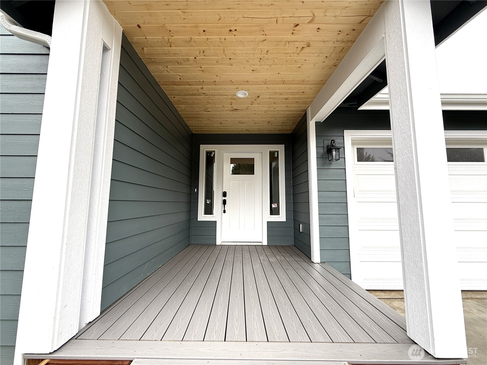 420 Cygnus Avenue SW, Ocean Shores, WA 98569