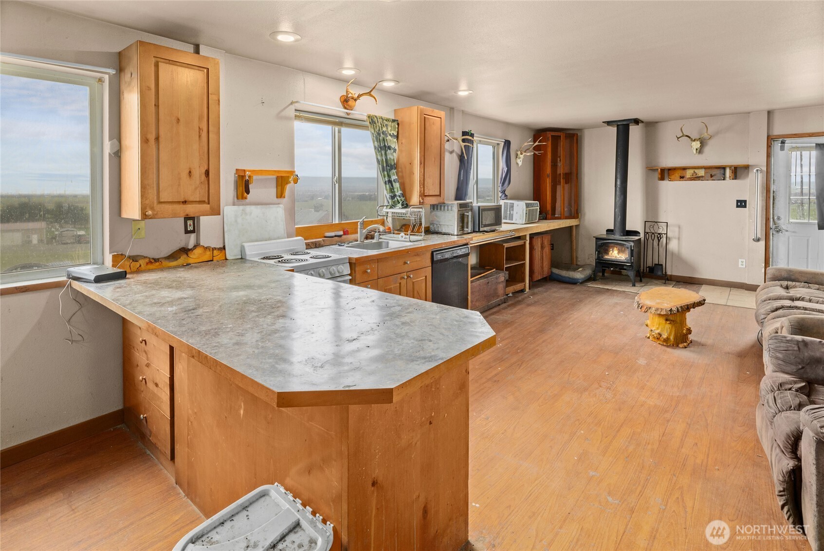 1091 Mellergaard Road , Ellensburg, WA 98926