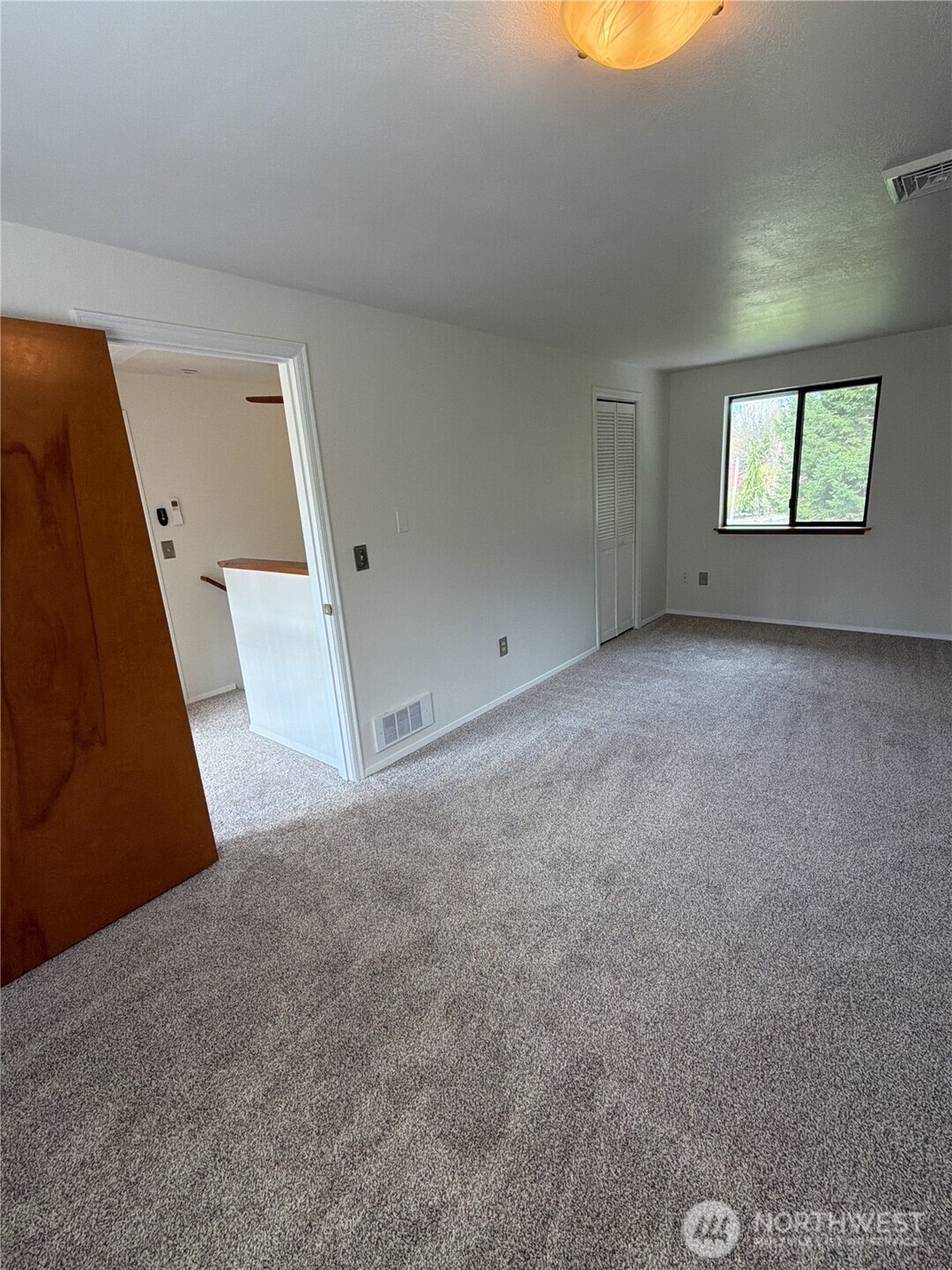 12506 NE Virginia Court , Kingston, WA 98346