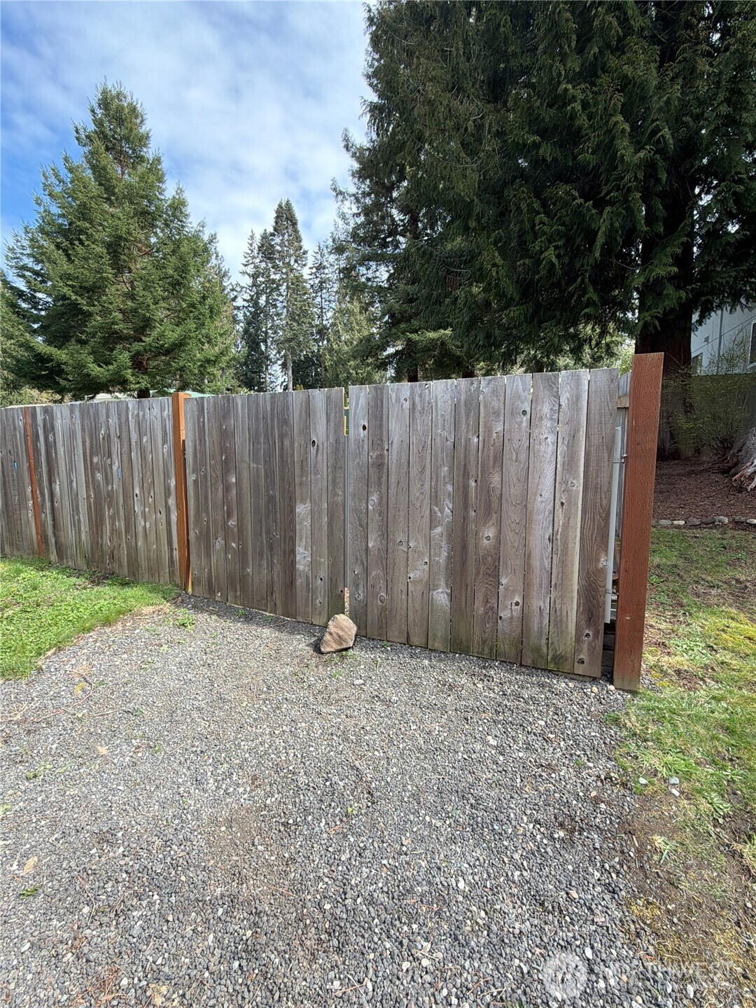 12506 NE Virginia Court , Kingston, WA 98346