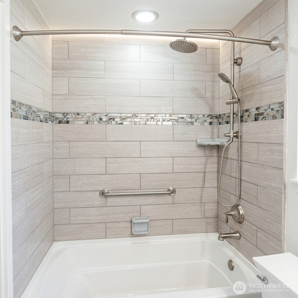 12506 NE Virginia Court , Kingston, WA 98346