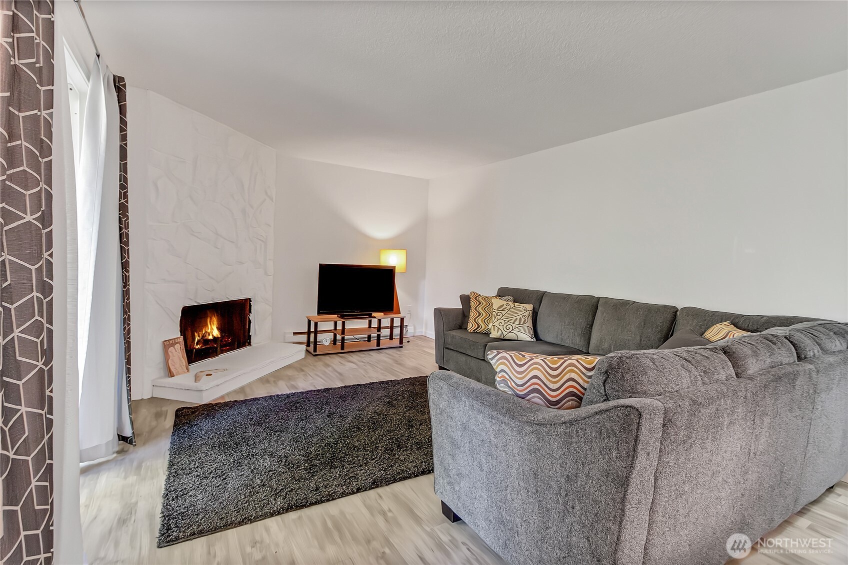 419 S 325th Place #T-7, Federal Way, WA 98003