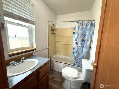 1083 Ocean Shores Boulevard SW, Ocean Shores, WA 98569 - Photo 17