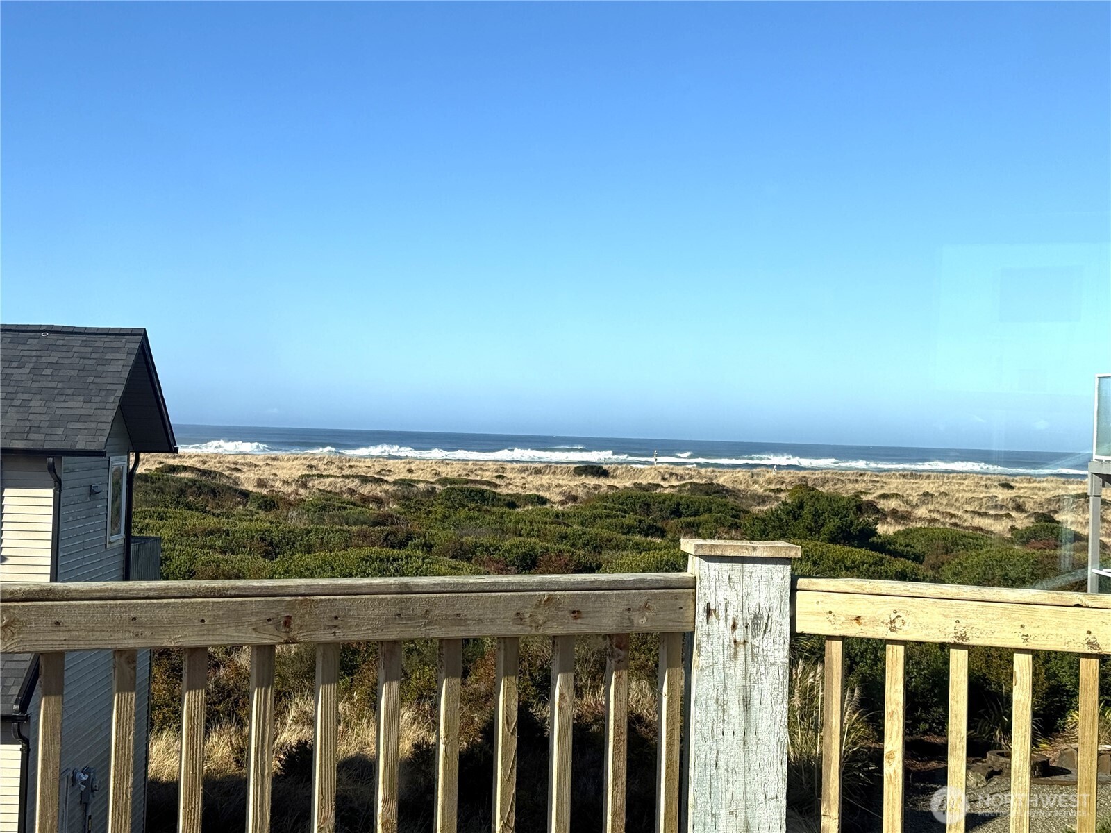 1083 Ocean Shores Boulevard SW, Ocean Shores, WA 98569