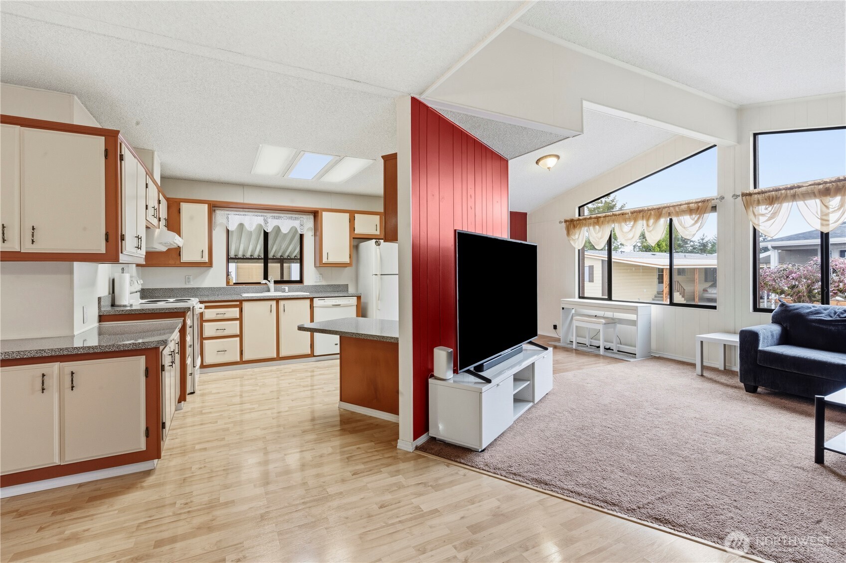 11436 SE 208th Street #46, Kent, WA 98031