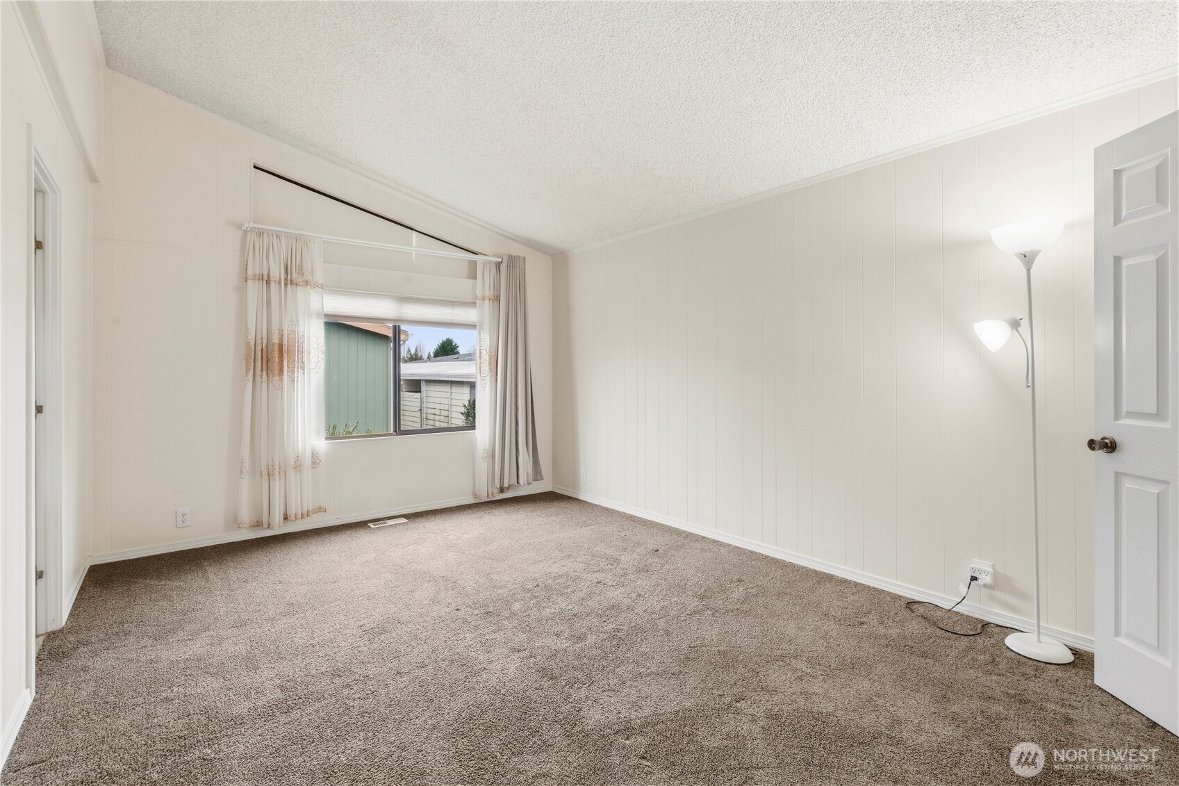 11436 SE 208th Street #46, Kent, WA 98031