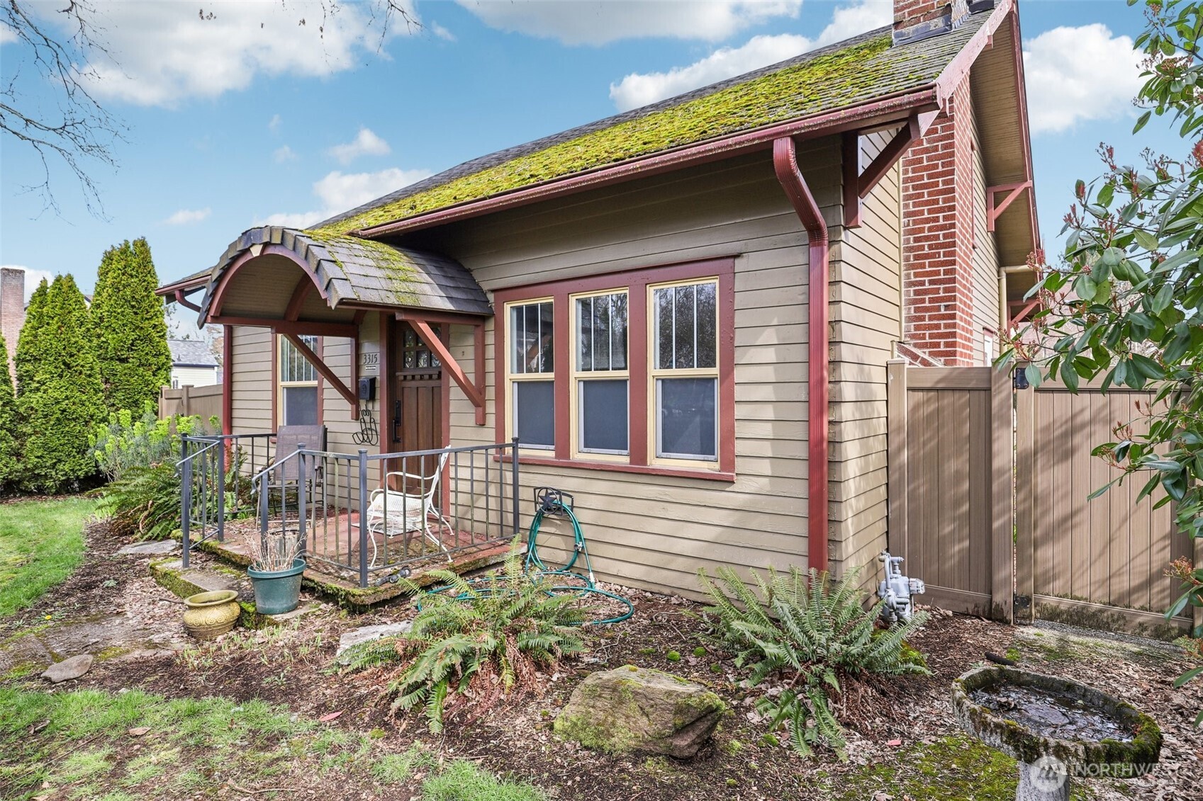 3315 G Street , Vancouver, WA 98663