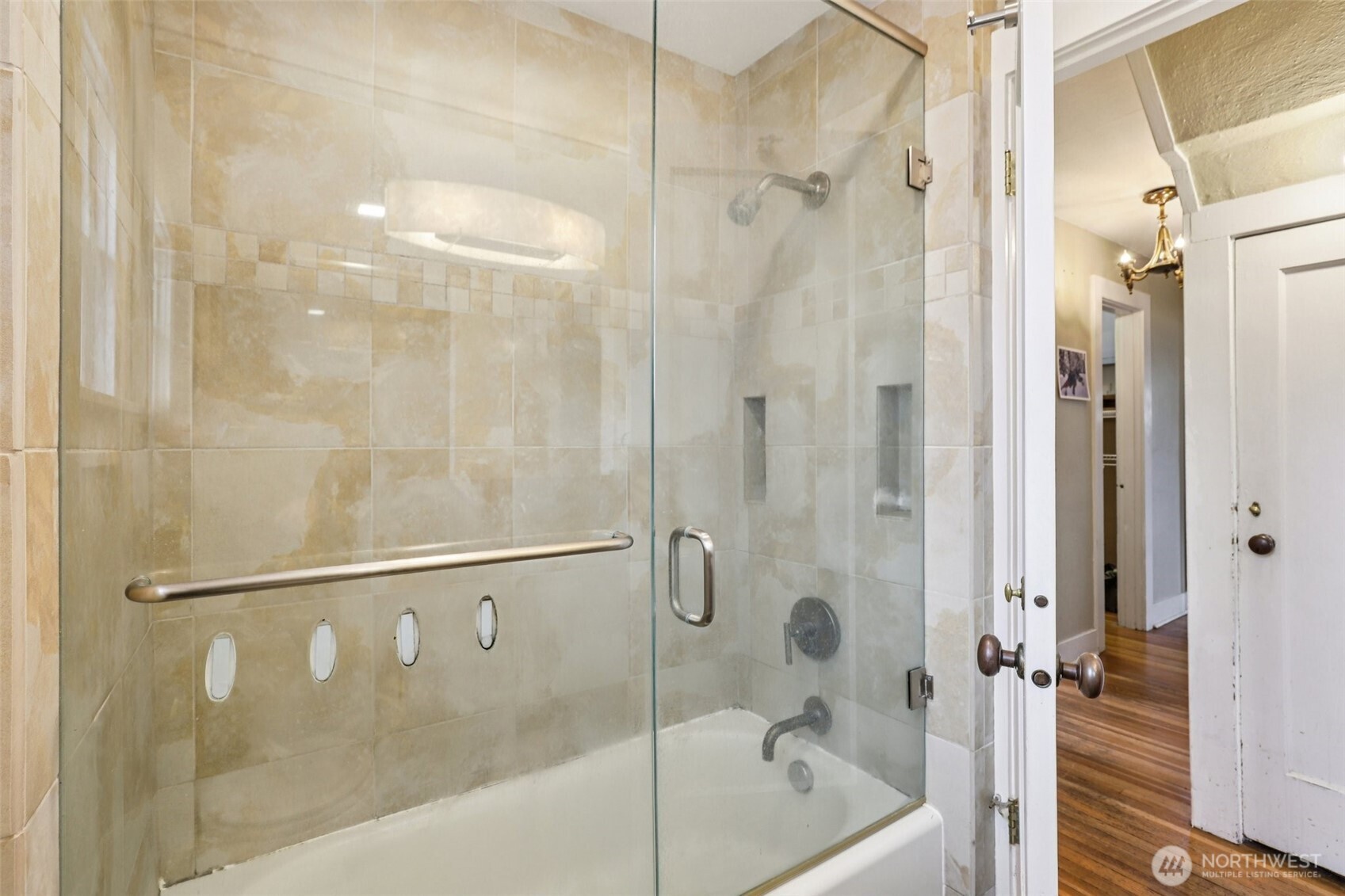 3315 G Street , Vancouver, WA 98663