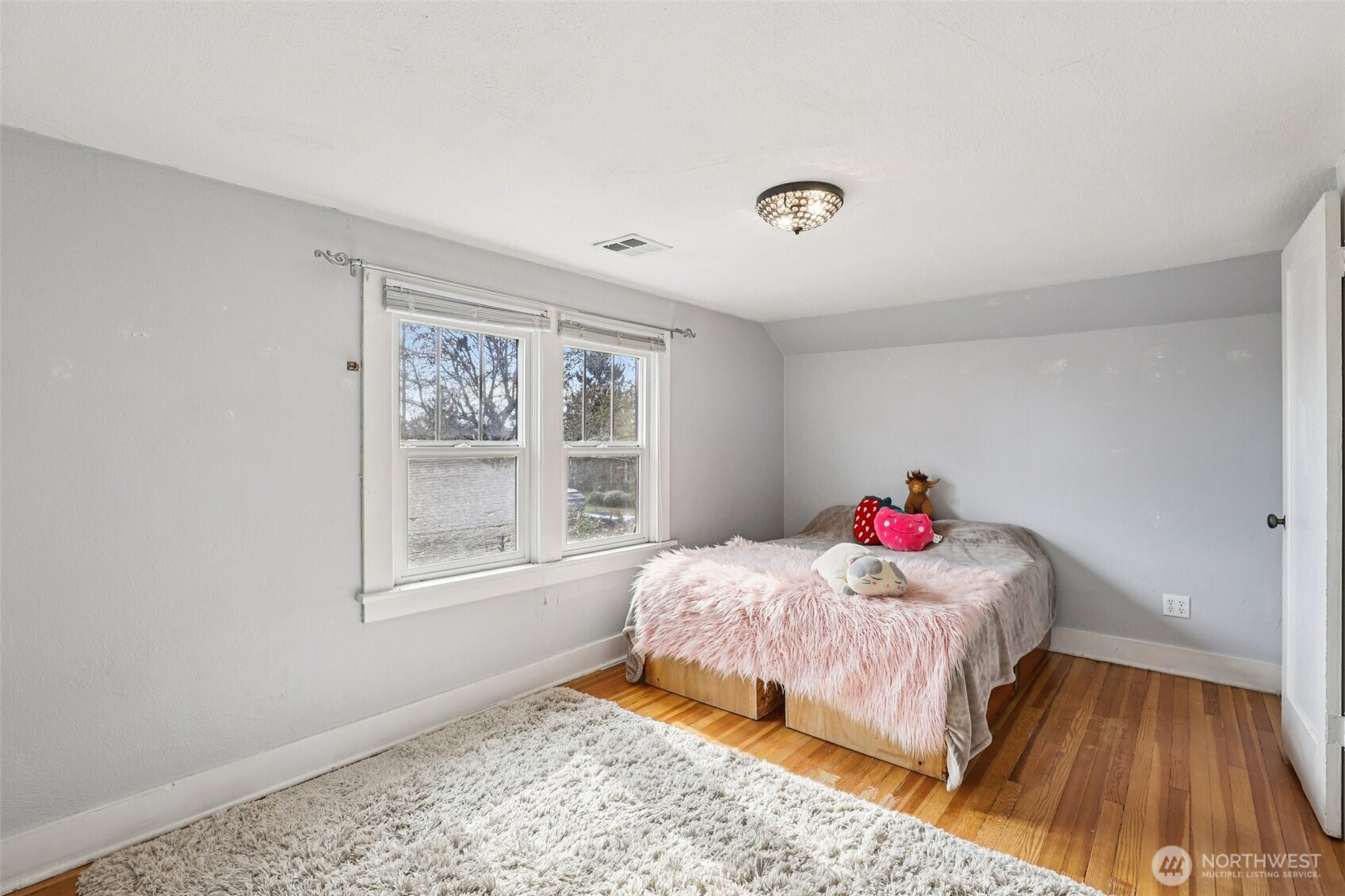 3315 G Street , Vancouver, WA 98663