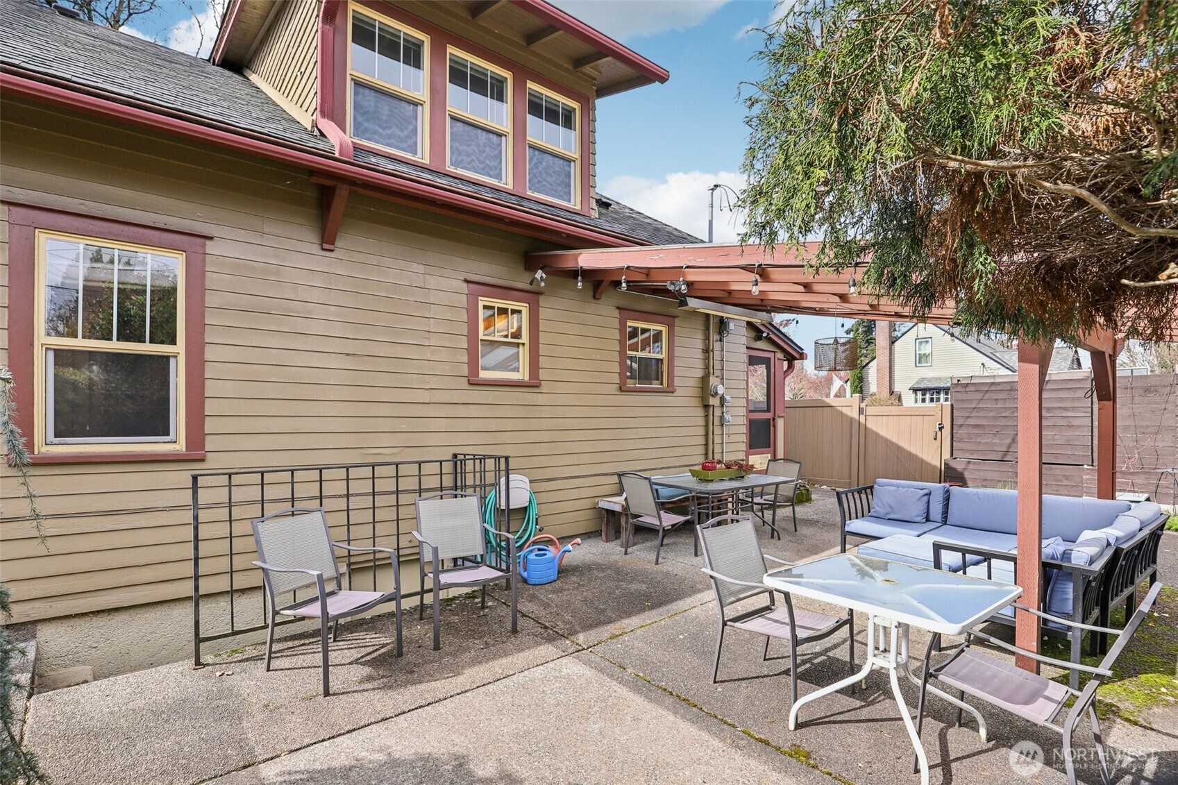 3315 G Street , Vancouver, WA 98663