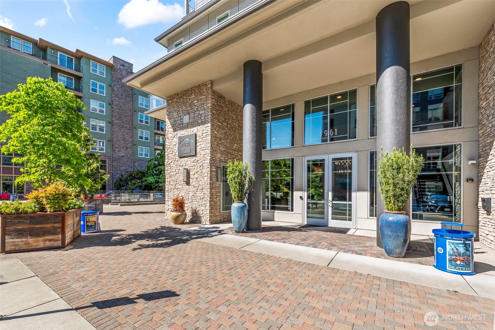 4961 Main Street #811, Tacoma, WA 98407