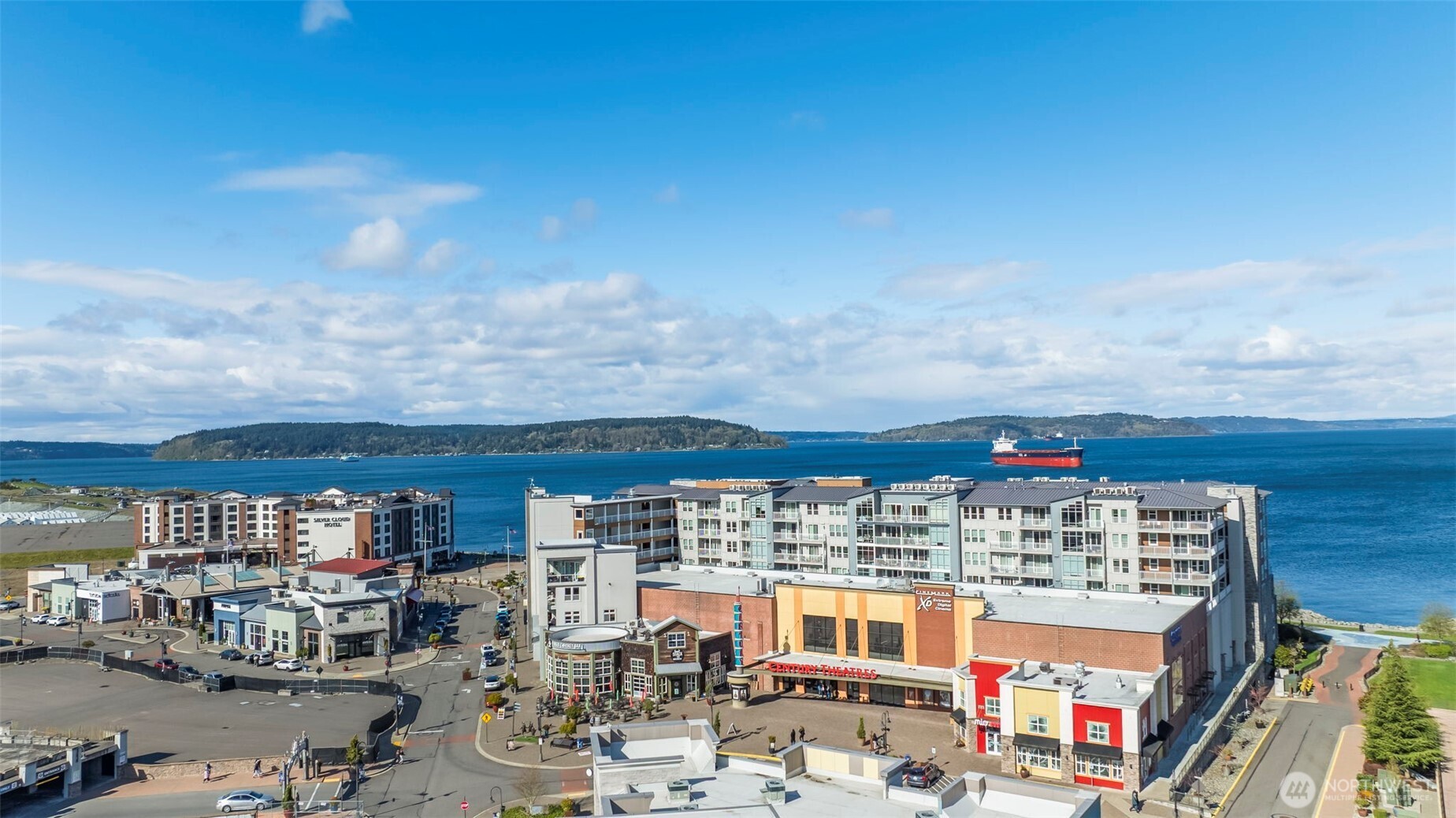 4961 Main Street #811, Tacoma, WA 98407