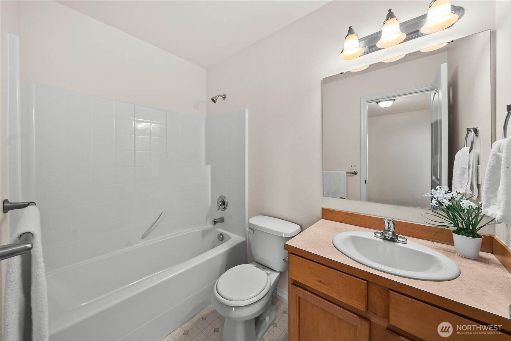 816 Cherry Avenue #1A&B, Sumner, WA 98390