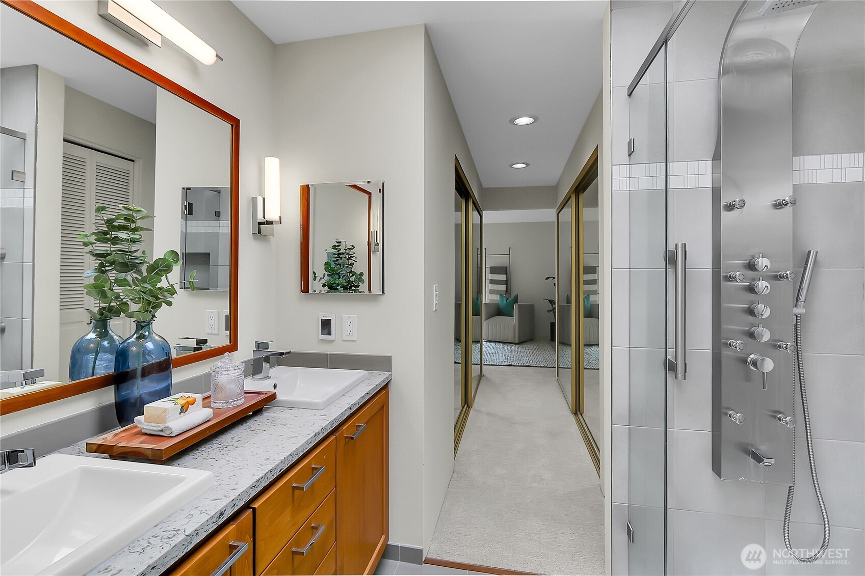 1550 NW 195th Street #106, Shoreline, WA 98177