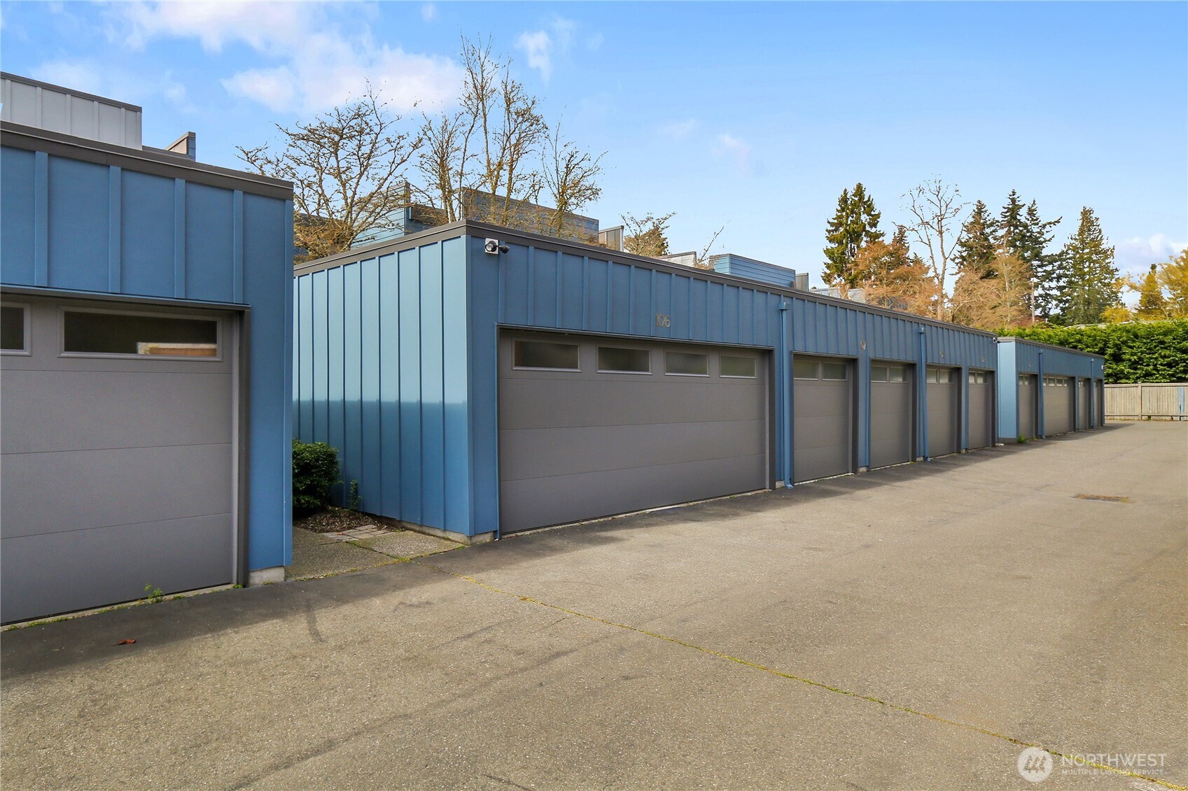 1550 NW 195th Street #106, Shoreline, WA 98177