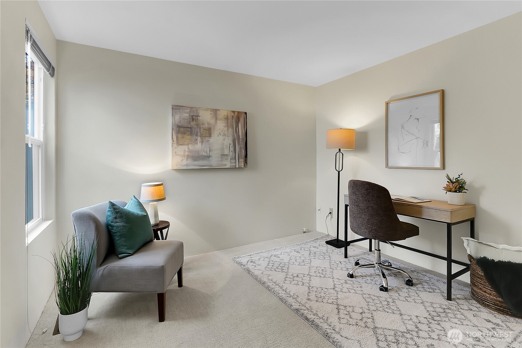 1550 NW 195th Street #106, Shoreline, WA 98177