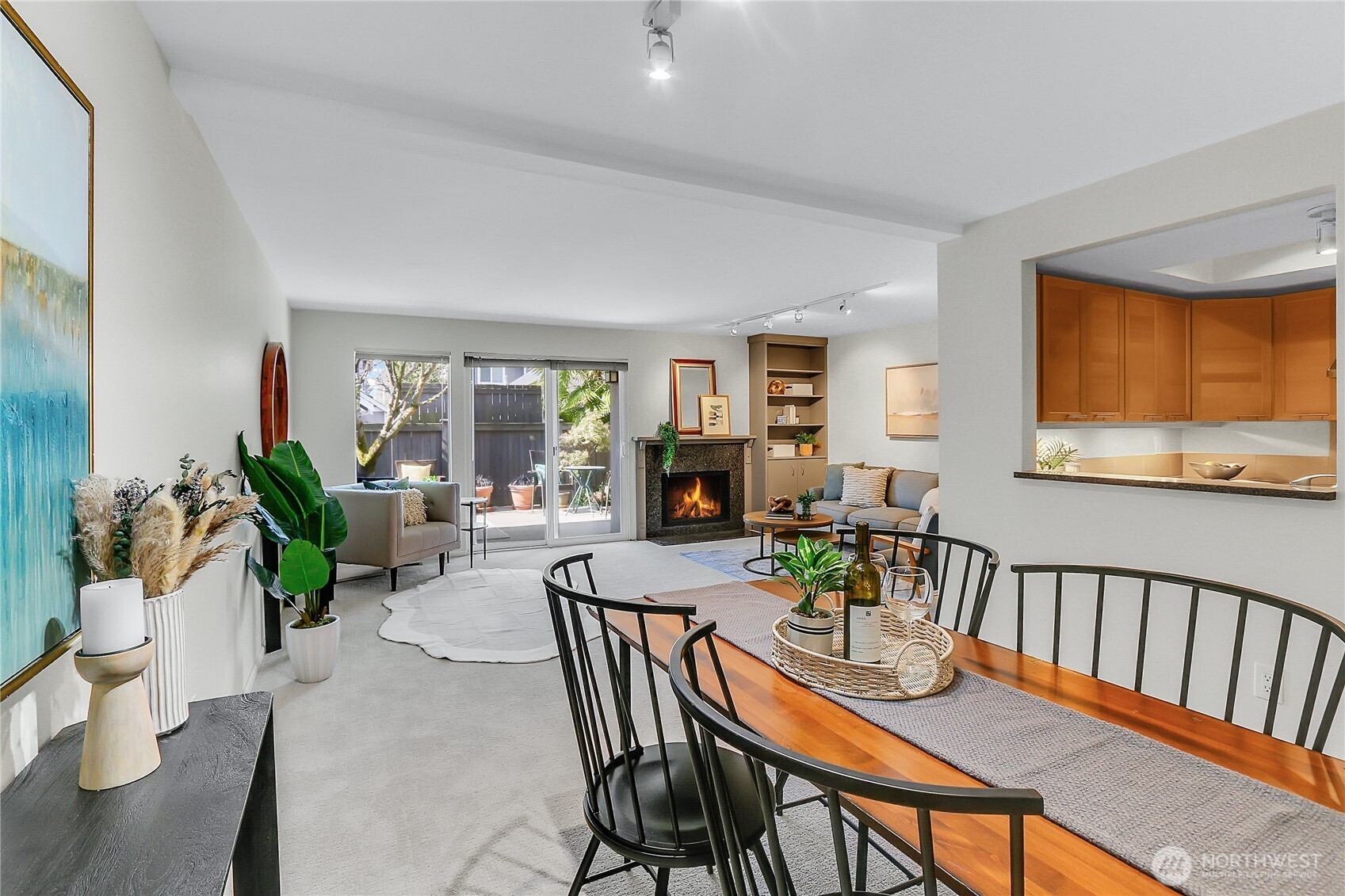 1550 NW 195th Street #106, Shoreline, WA 98177