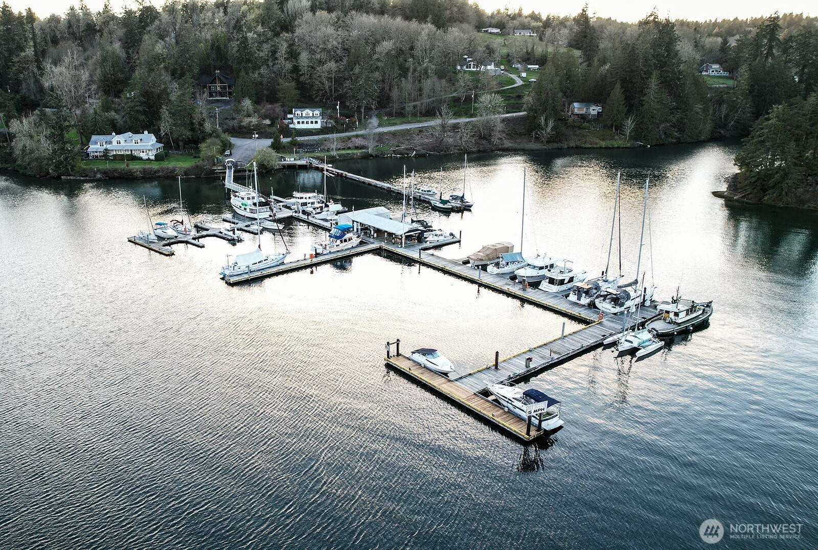 6819 Cliff Avenue SW, Longbranch, WA 98351