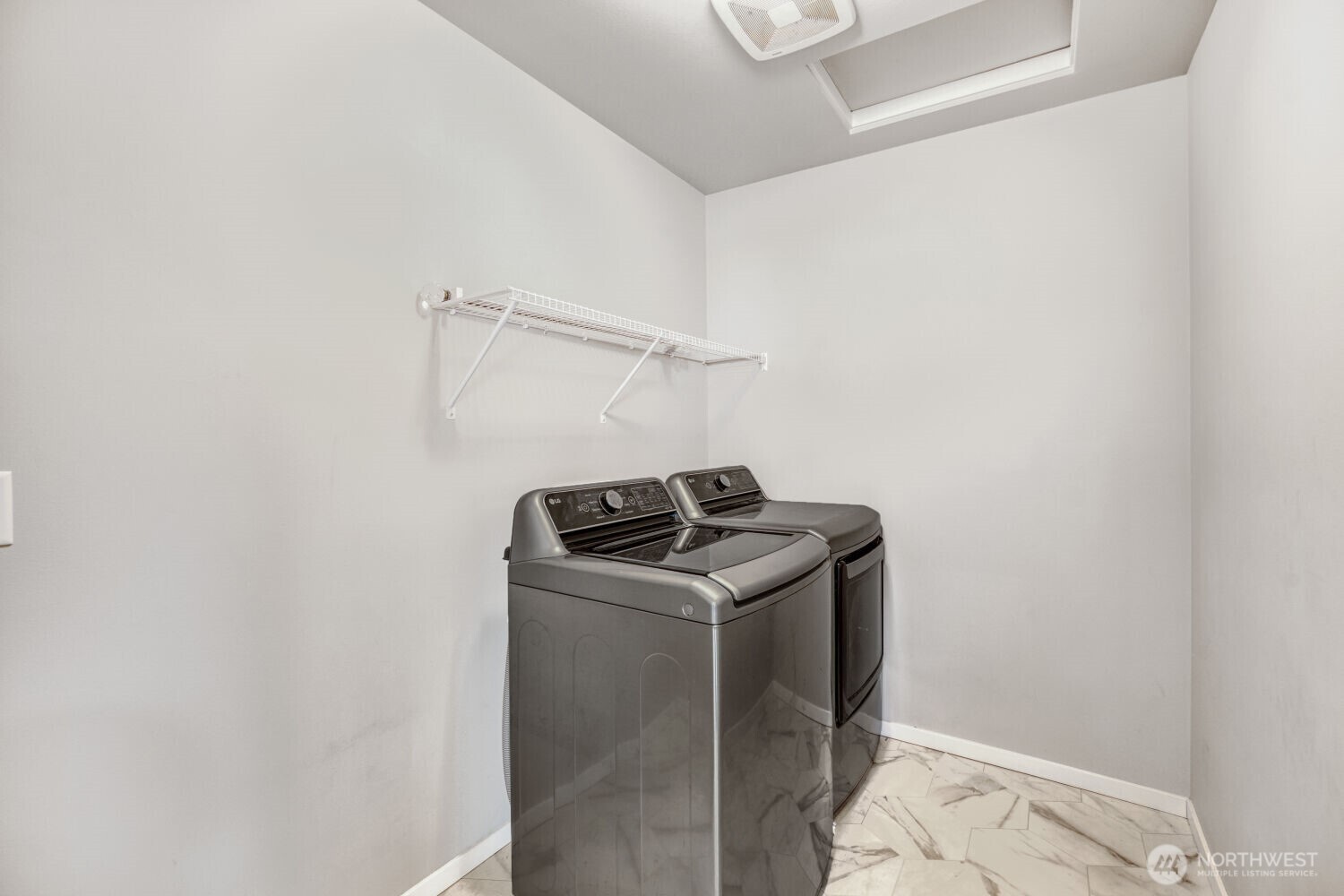 12482 SE 301st Place , Auburn, WA 98092-2045