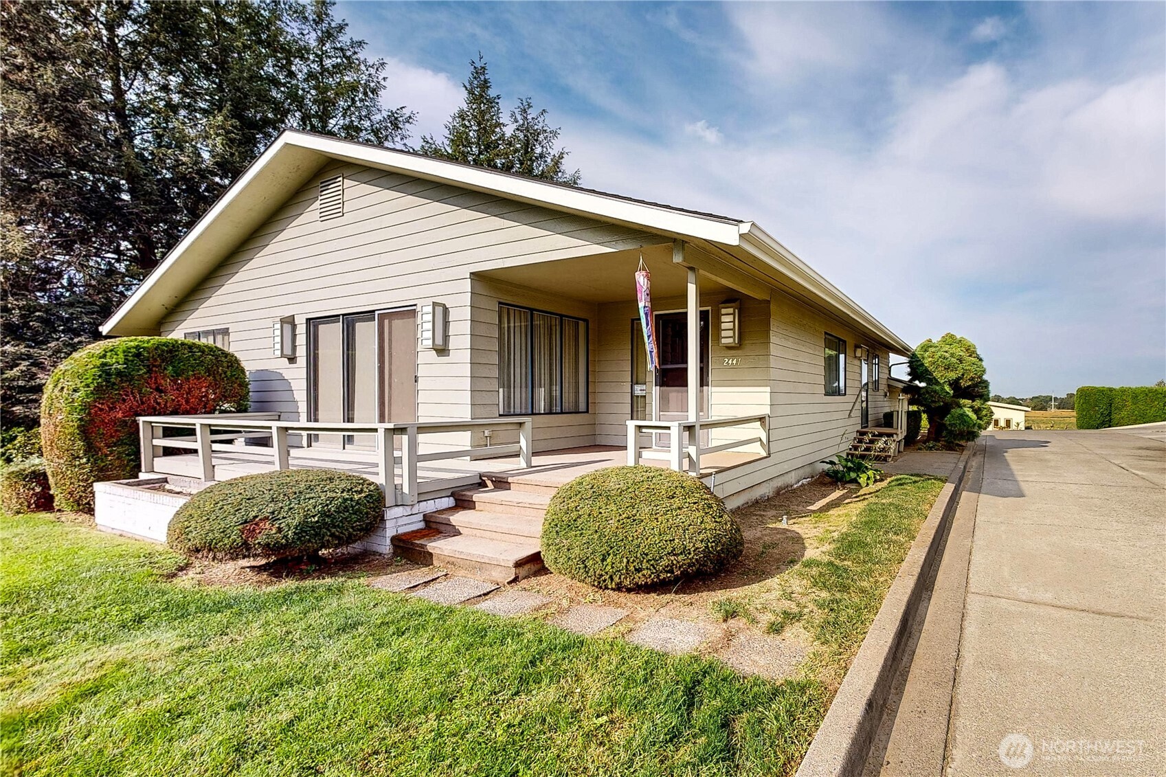 2441 Country Club Road , Walla Walla, WA 99362