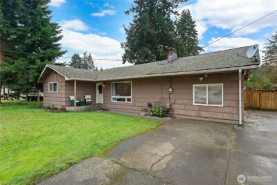1211 Stillwell Street NE, Olympia, WA 98516
