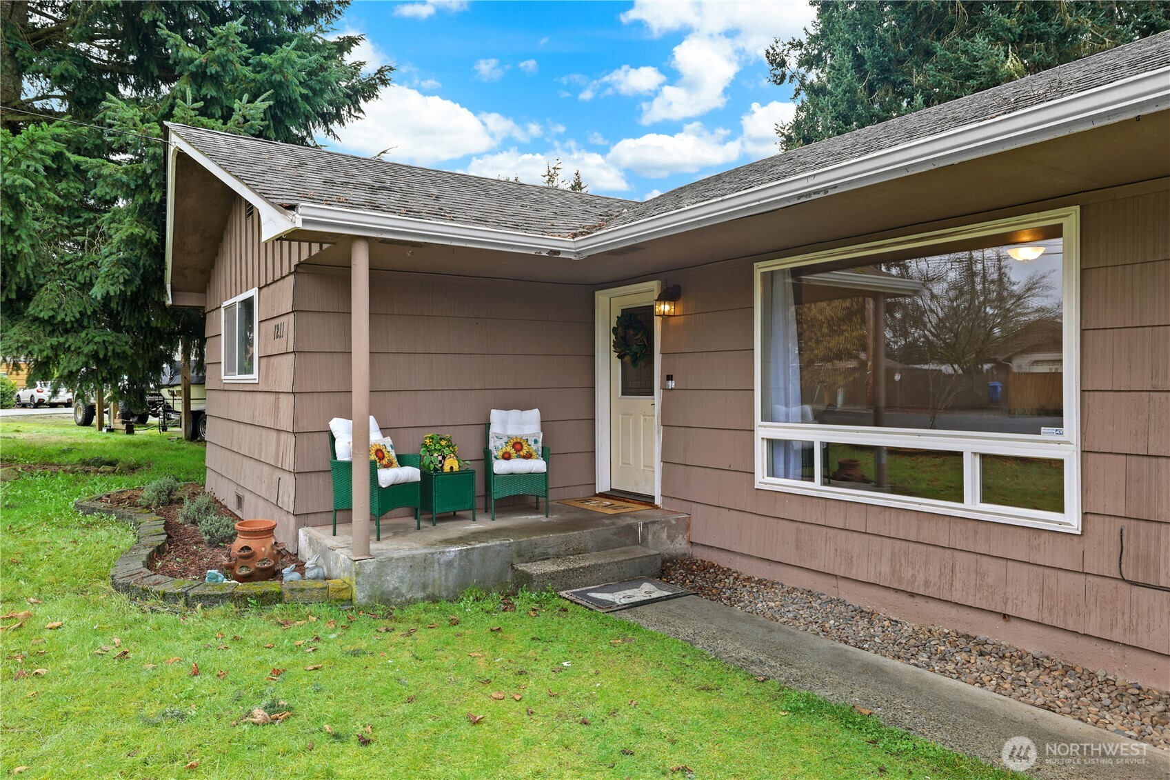 1211 Stillwell Street NE, Olympia, WA 98516