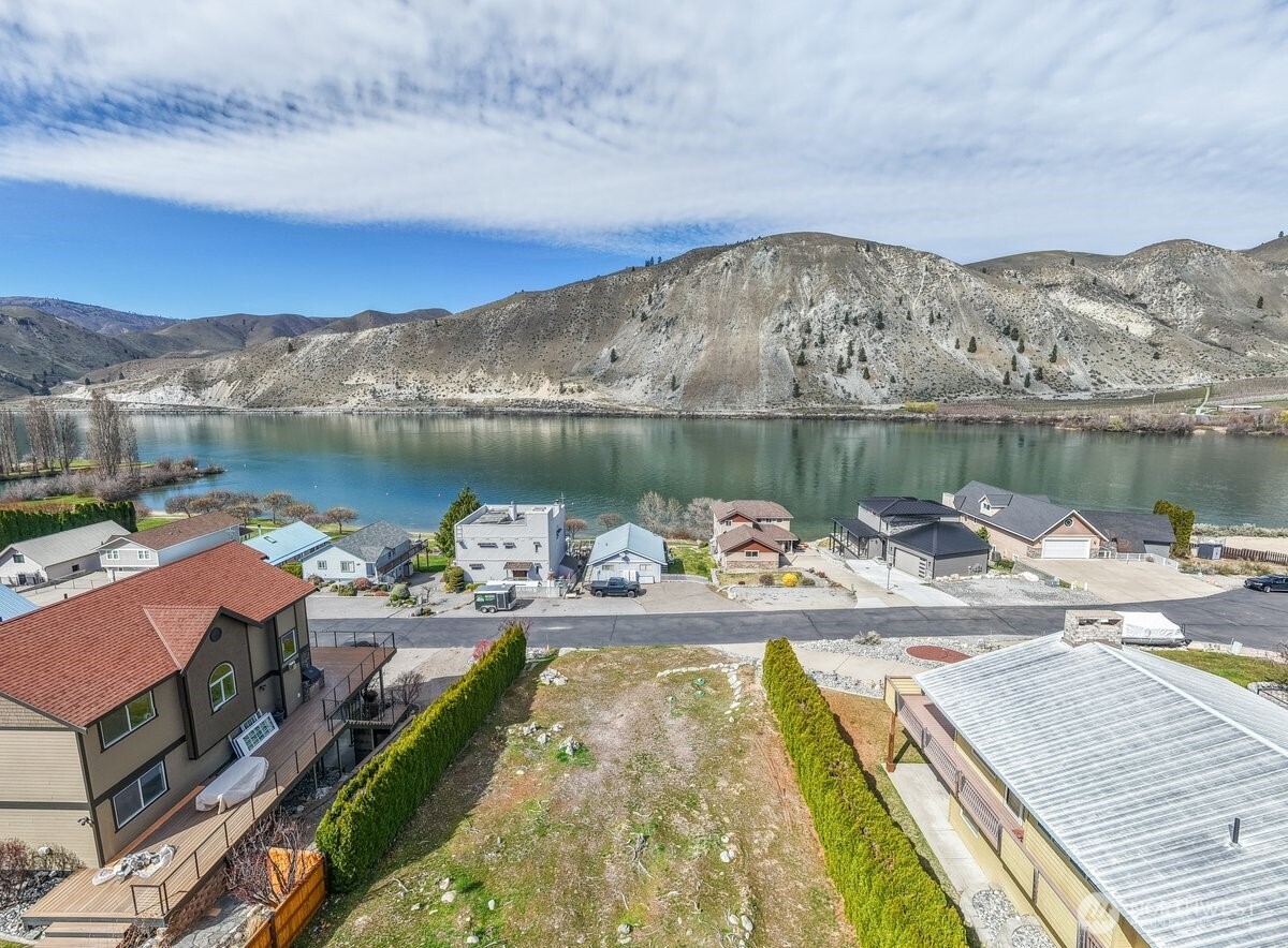 460 Lakefront Drive , Orondo, WA 98843