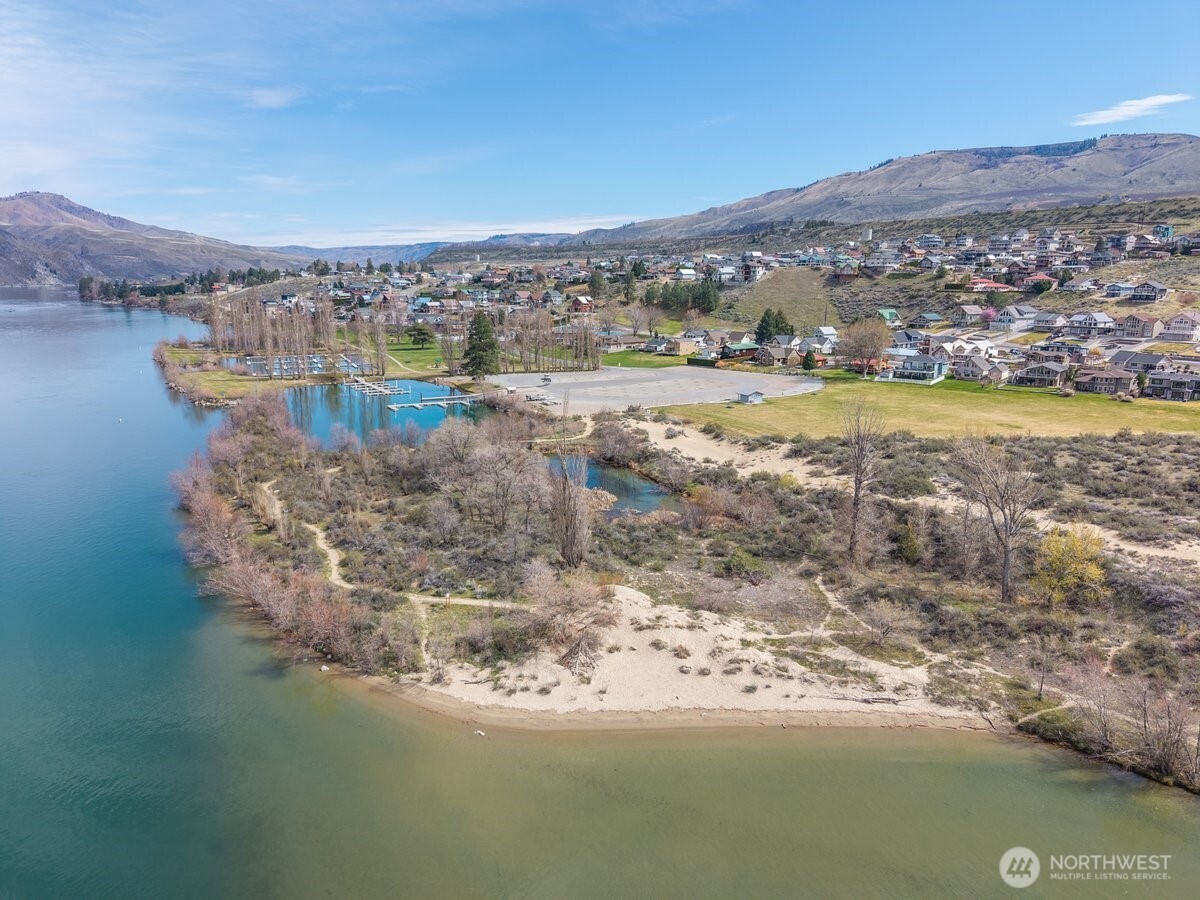 460 Lakefront Drive , Orondo, WA 98843