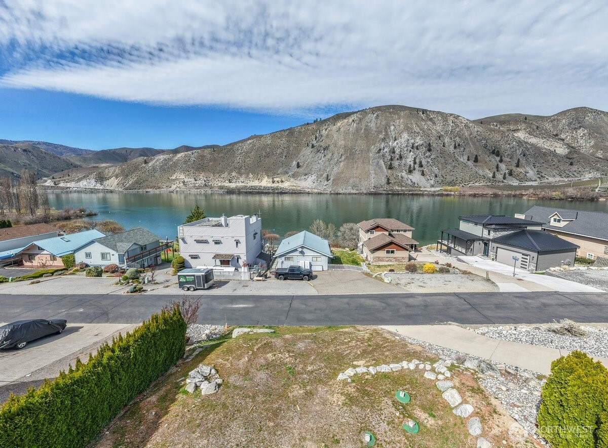 460 Lakefront Drive , Orondo, WA 98843