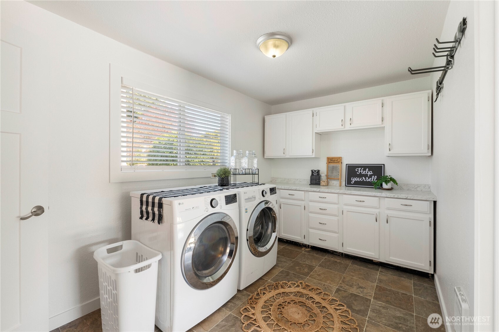 4520 S 8th Street , Tacoma, WA 98405