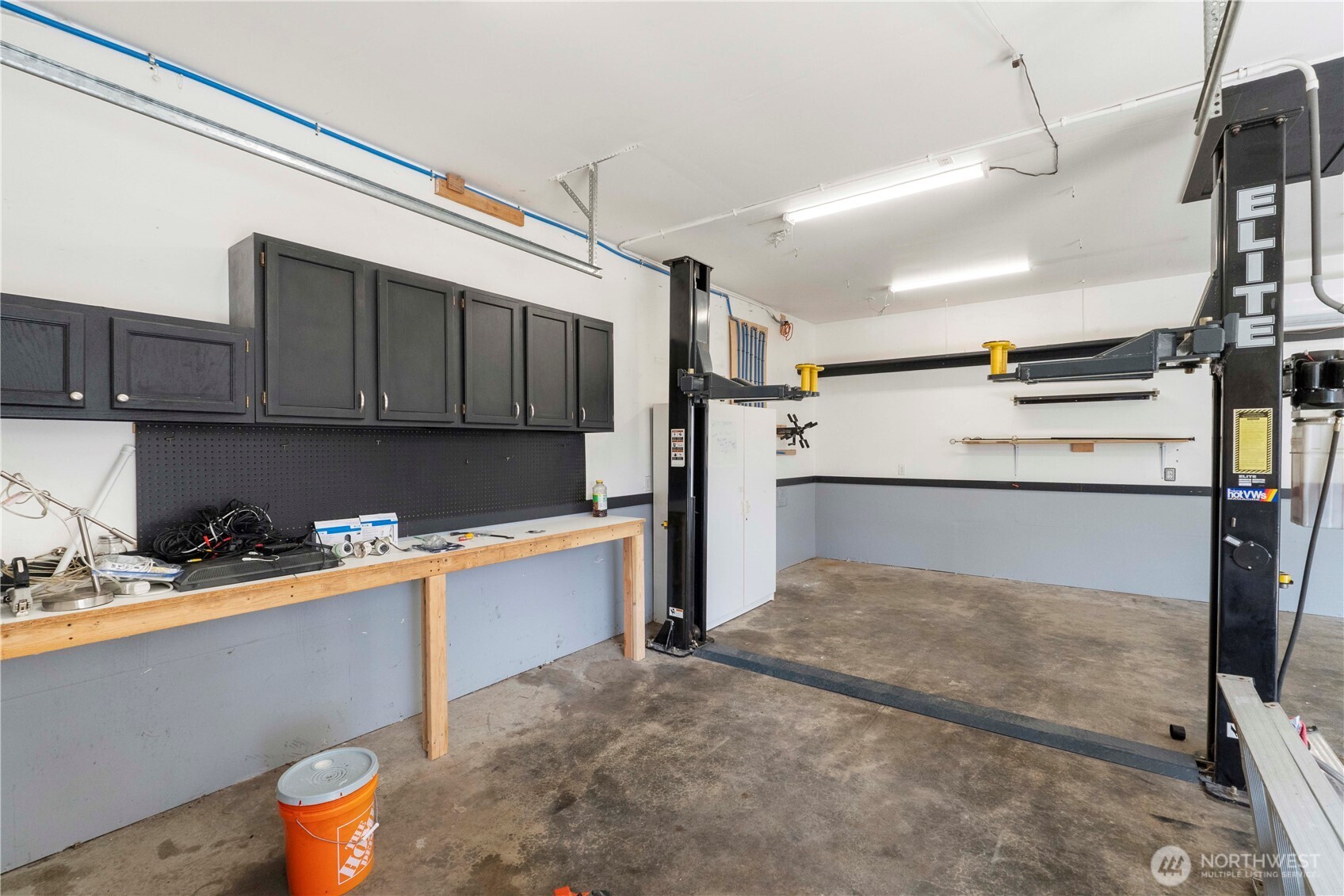 4520 S 8th Street , Tacoma, WA 98405