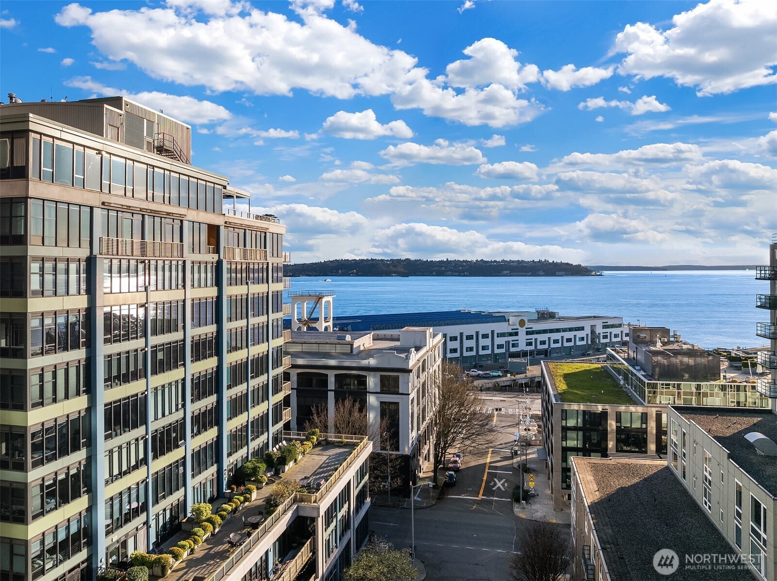 2716 Elliott Avenue #402, Seattle, WA 98121