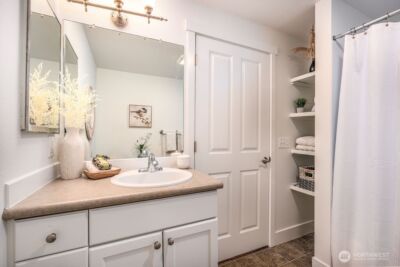 566 Prospect Street #108, Seattle, WA 98109 - Photo 11